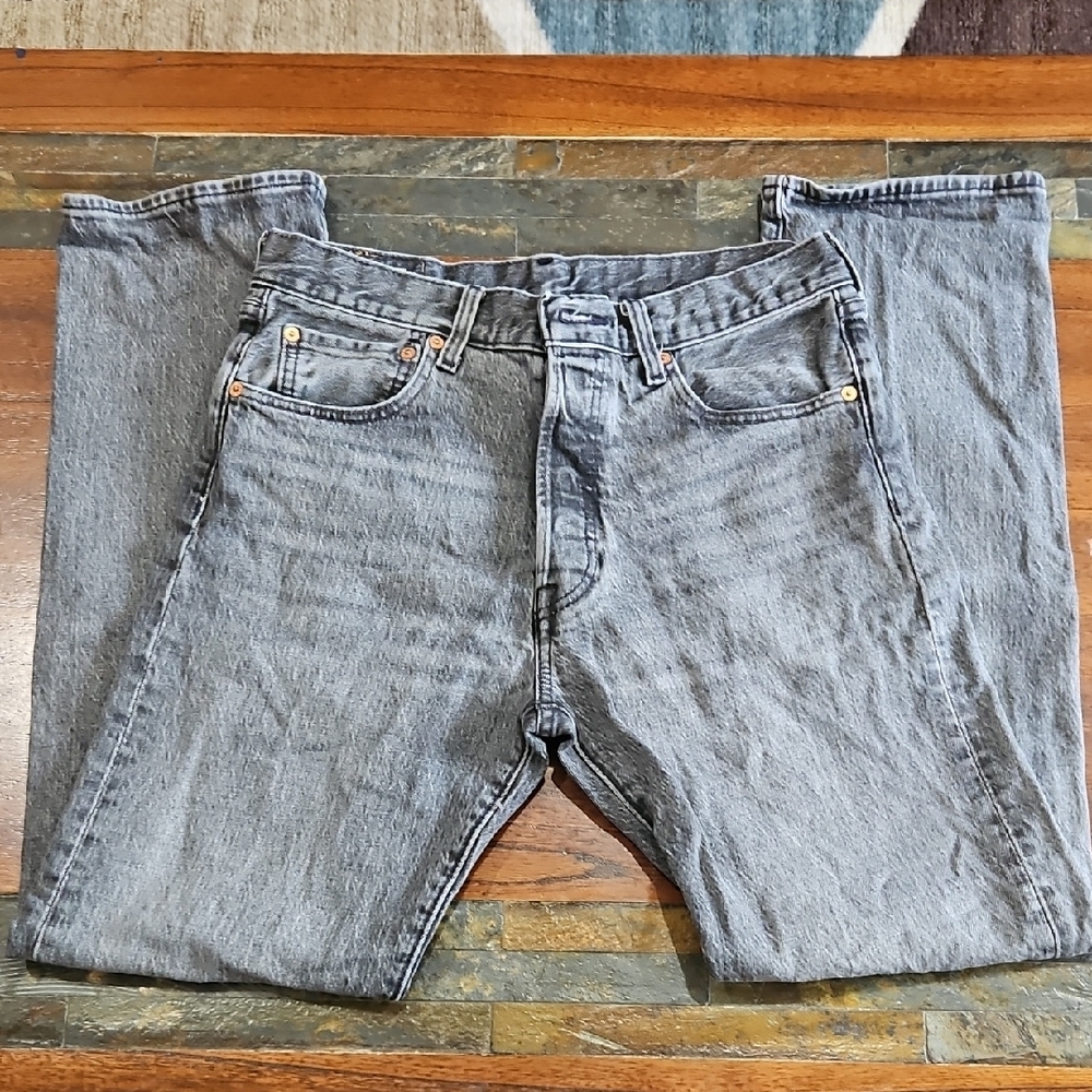 Levi's Gray Straight Jeans Classic Style